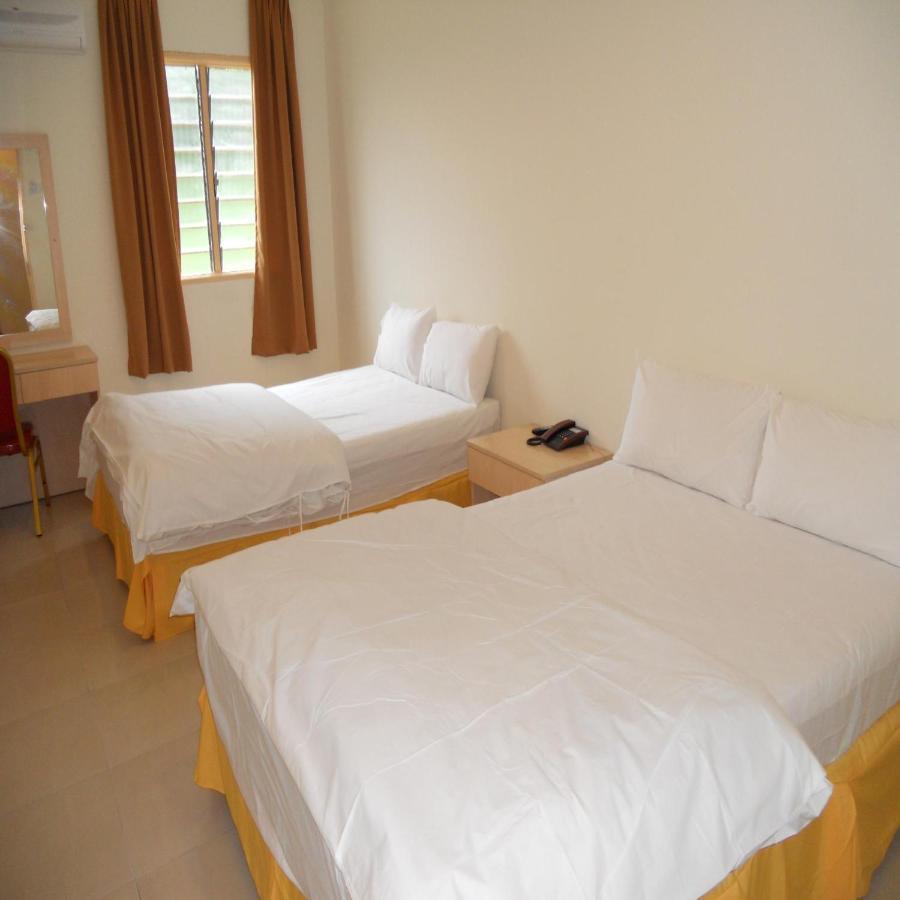 Fresh Hotel Bercham Ipoh Bagian luar foto